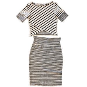 Three Dots Navy Blue and Ivory Crop Top and Skirt